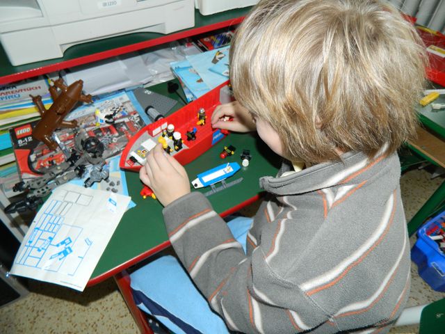 lego.jpg